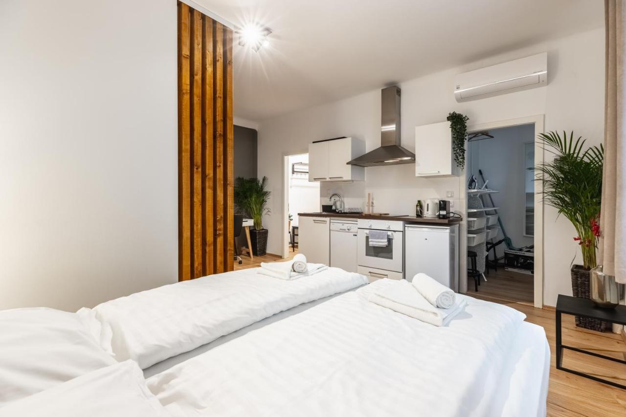 Cozy Studio Apartment Located In Vienna'S Vibrant City Center Kültér fotó